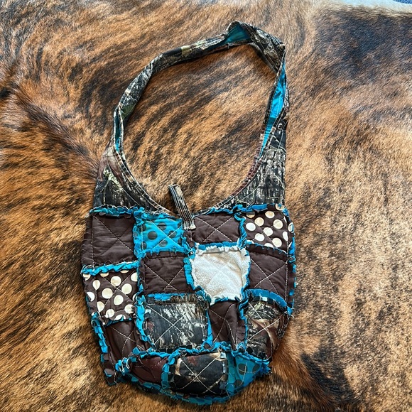 Camo cross body bag - Picture 2 of 3